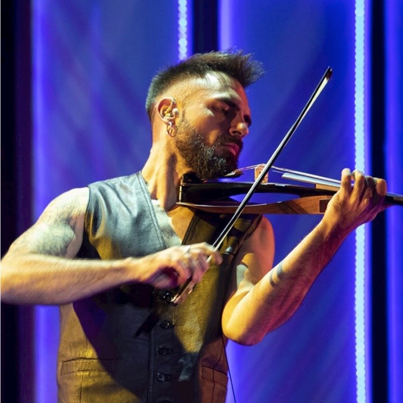 En este momento estás viendo Violinista Francisco Palazón