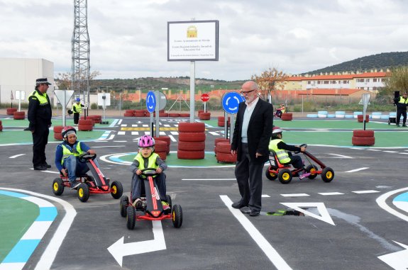 Lee más sobre el artículo CIRCUITO SEGURIDAD VIAL INFANTIL