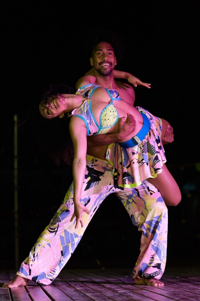 ZUMBRASIL SHOW ,CAPOEIRA , CARNAVAL , SAMBA Y MUCHI MAS