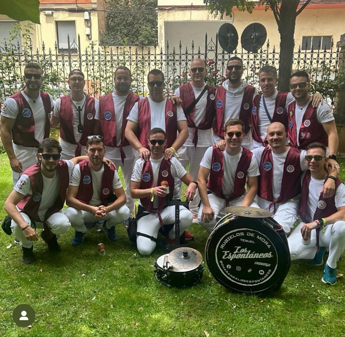 En este momento estás viendo Los Espontáneos Charanga