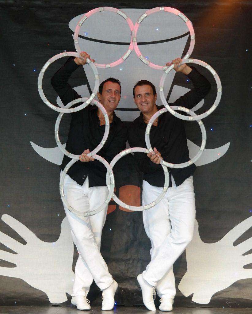 Lee más sobre el artículo TWINS CIRCUS